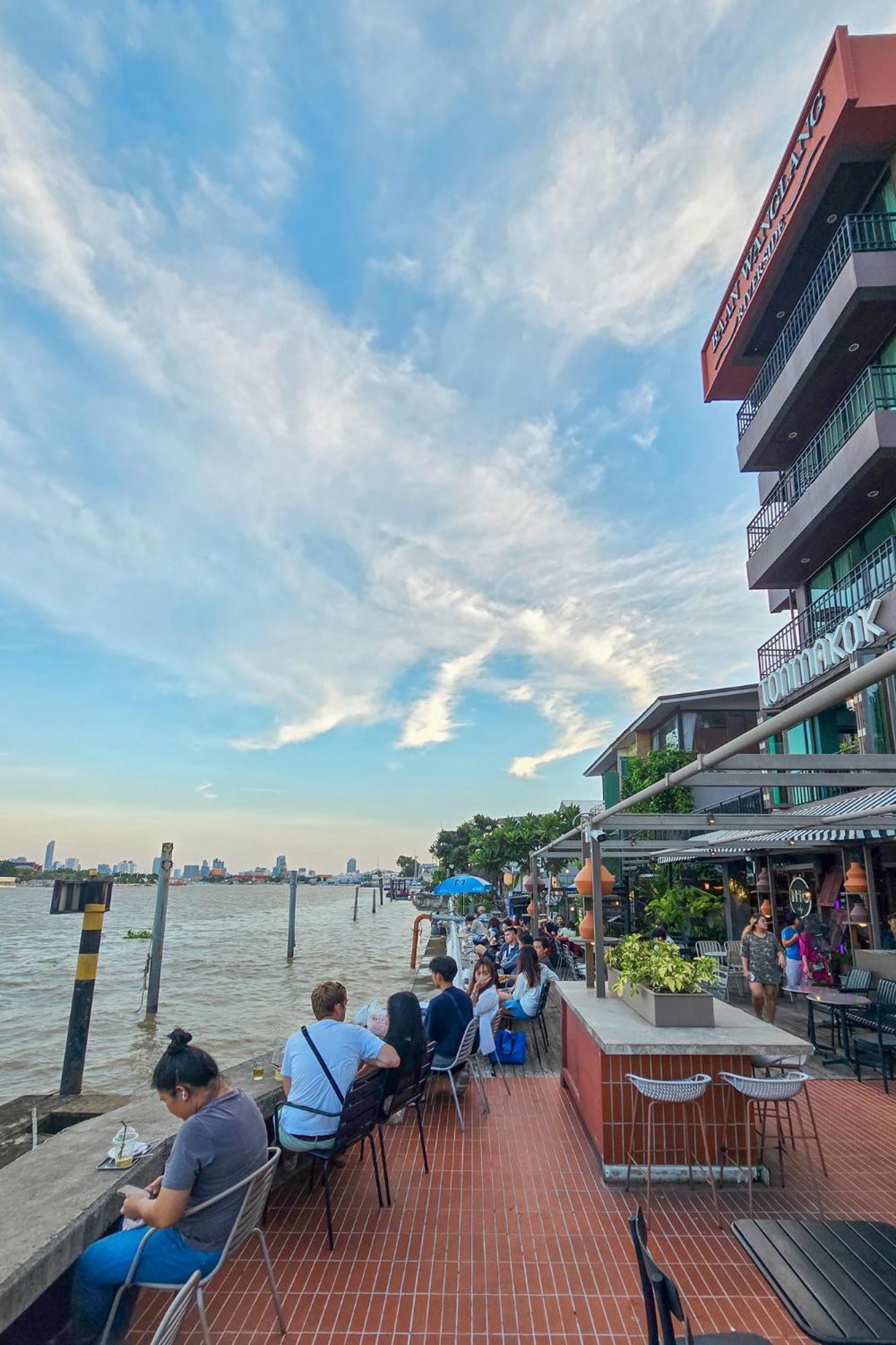 Baan Wanglang Riverside, Hotel Bangkok