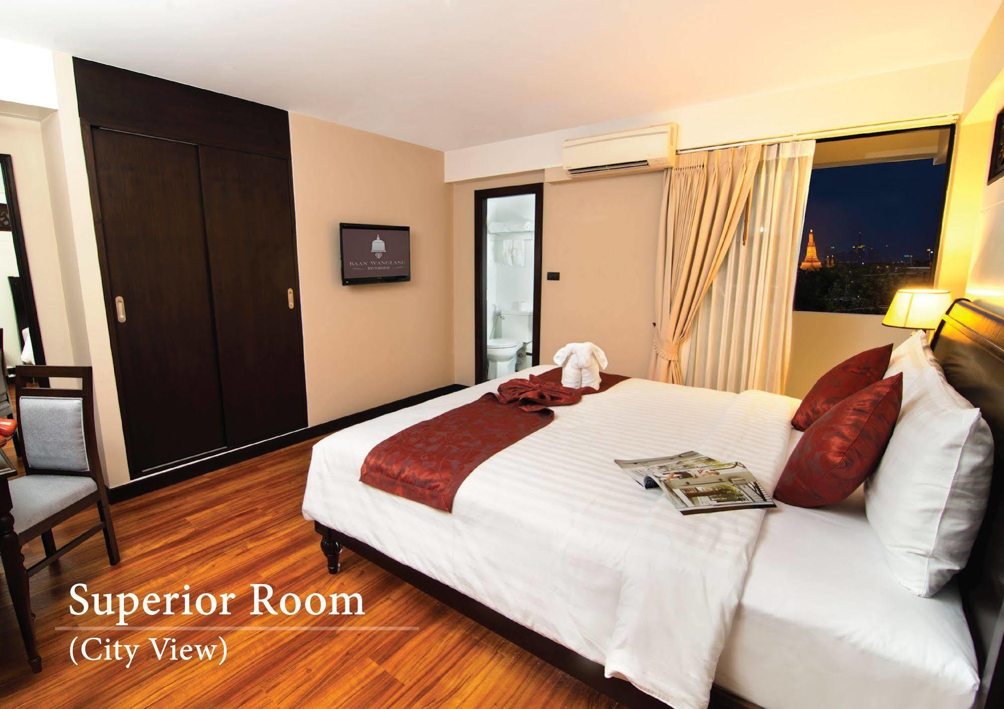 Hotel Baan Wanglang Riverside, Bangkok