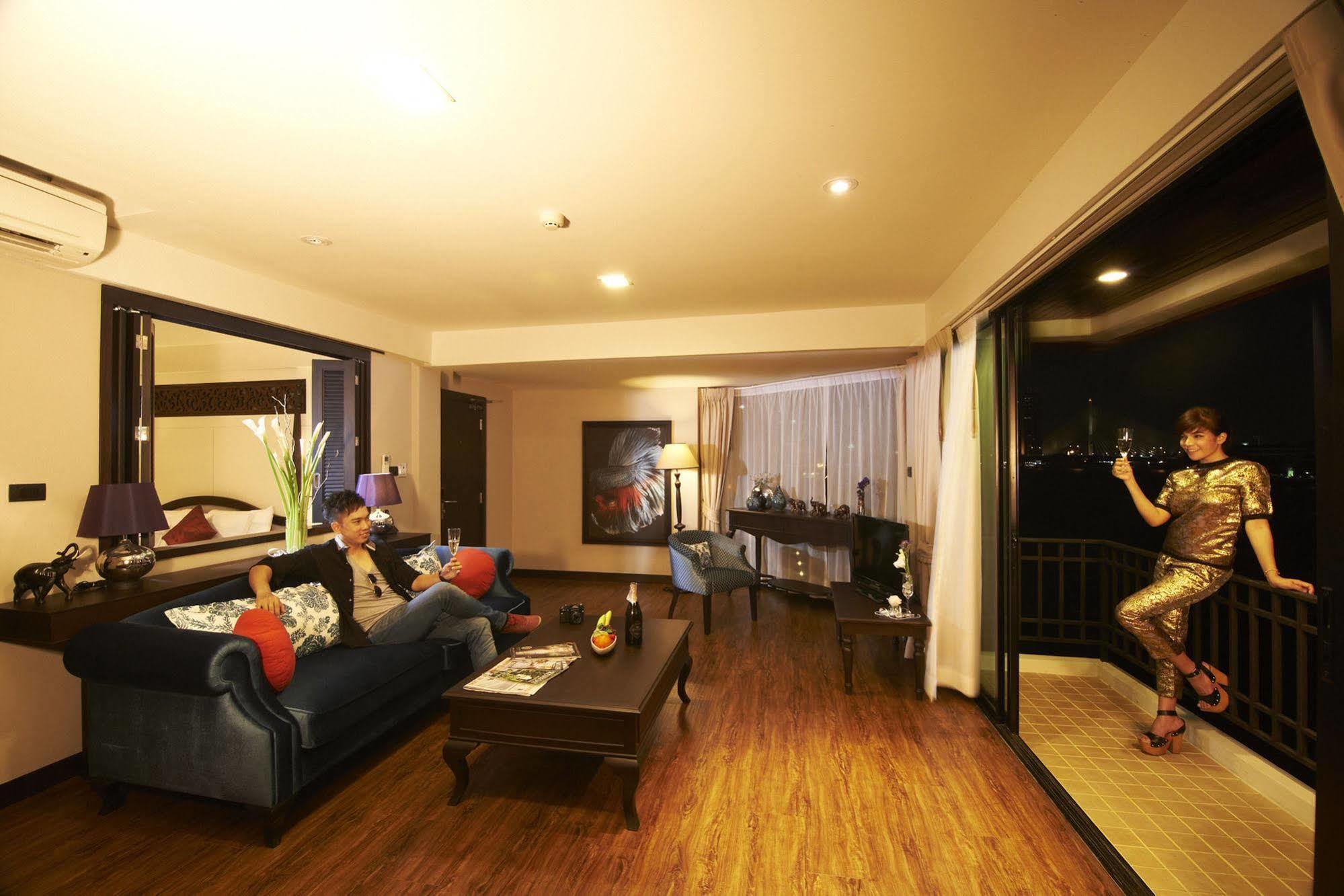 Baan Wanglang Riverside, Bangkok